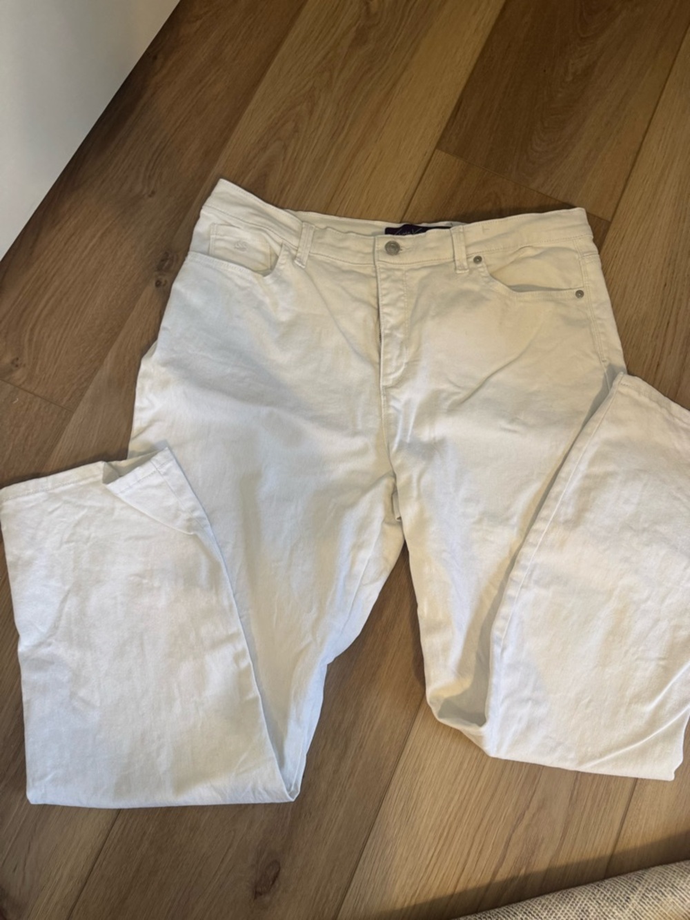 Gloria Vanderbilt White Denim Amanda Jeans